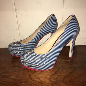 [SOLD] Gianni Bini Blue Striped Pumps Size 7.5